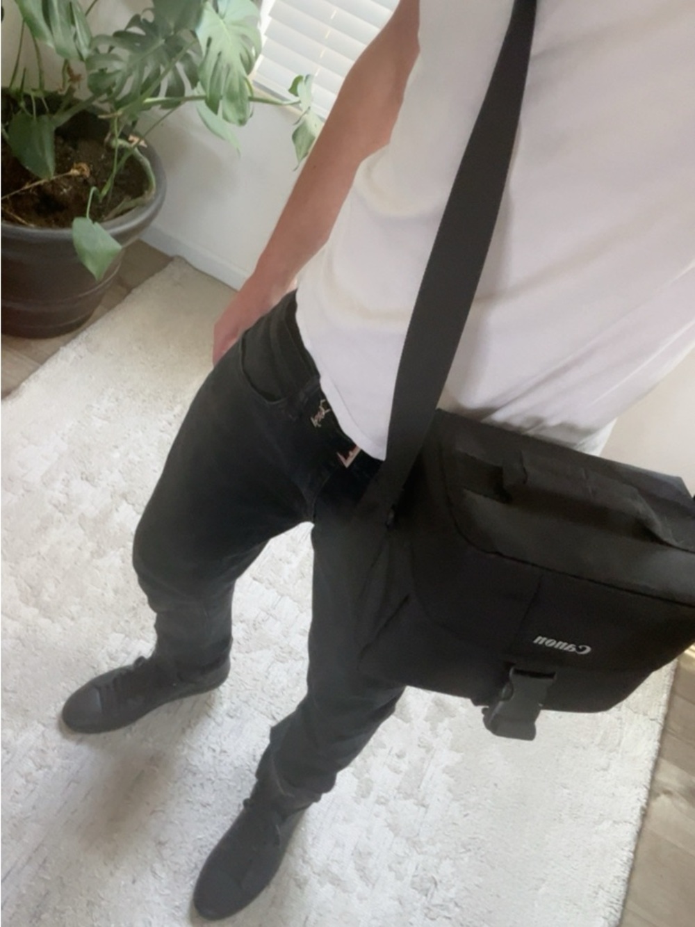 black noir suede yves saint laurent belt